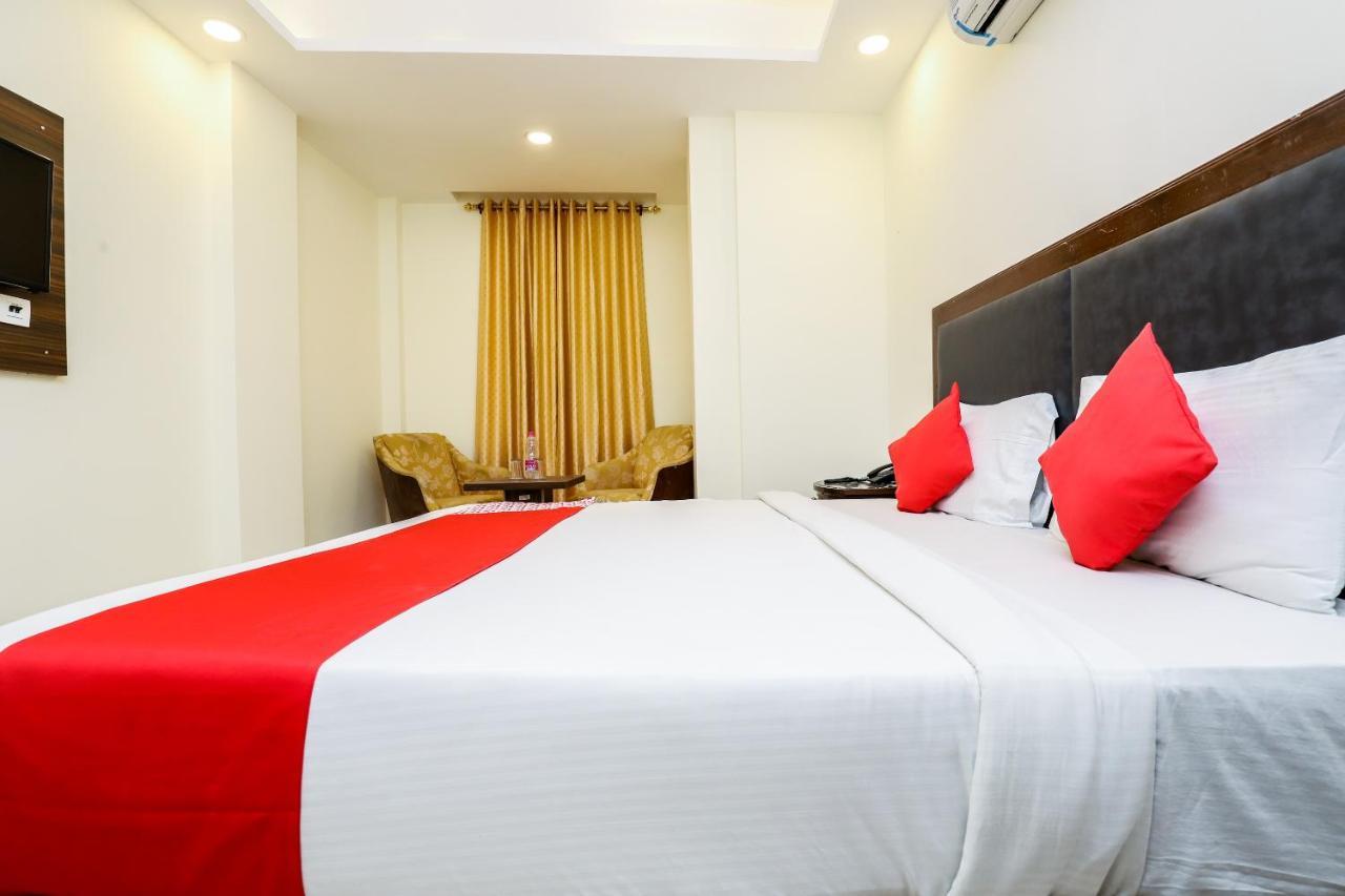 Hotel Moreton Igi Airport Neu-Delhi Exterior foto