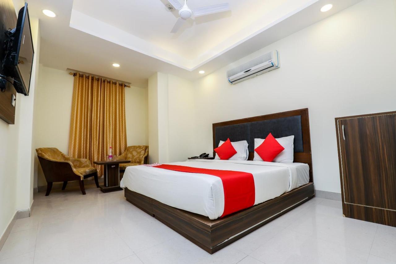 Hotel Moreton Igi Airport Neu-Delhi Exterior foto